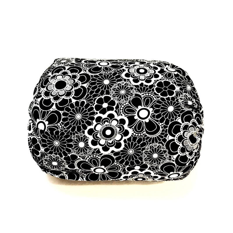 Mamma-pillo ECO Black and White Flowers Additional Cover
